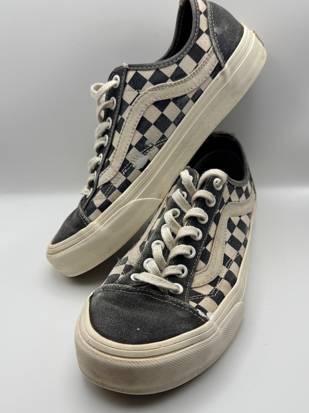 Vans Old Skool Checkerboard Platform Sneakers Black White Women’s 8.5/M7
